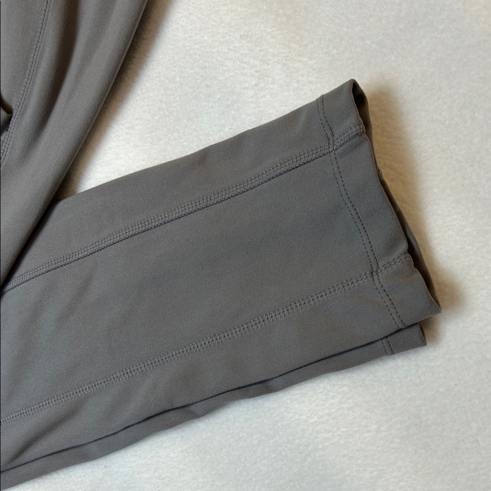 32 Degrees Cool Gray High Rise Leggings LG Side Pocket Athleisure Yoga - Picture 4 of 5